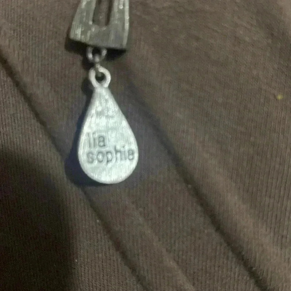 Gorgeous vintage nickel and red tone necklace by Lia Sophia - Picture 2 of 2